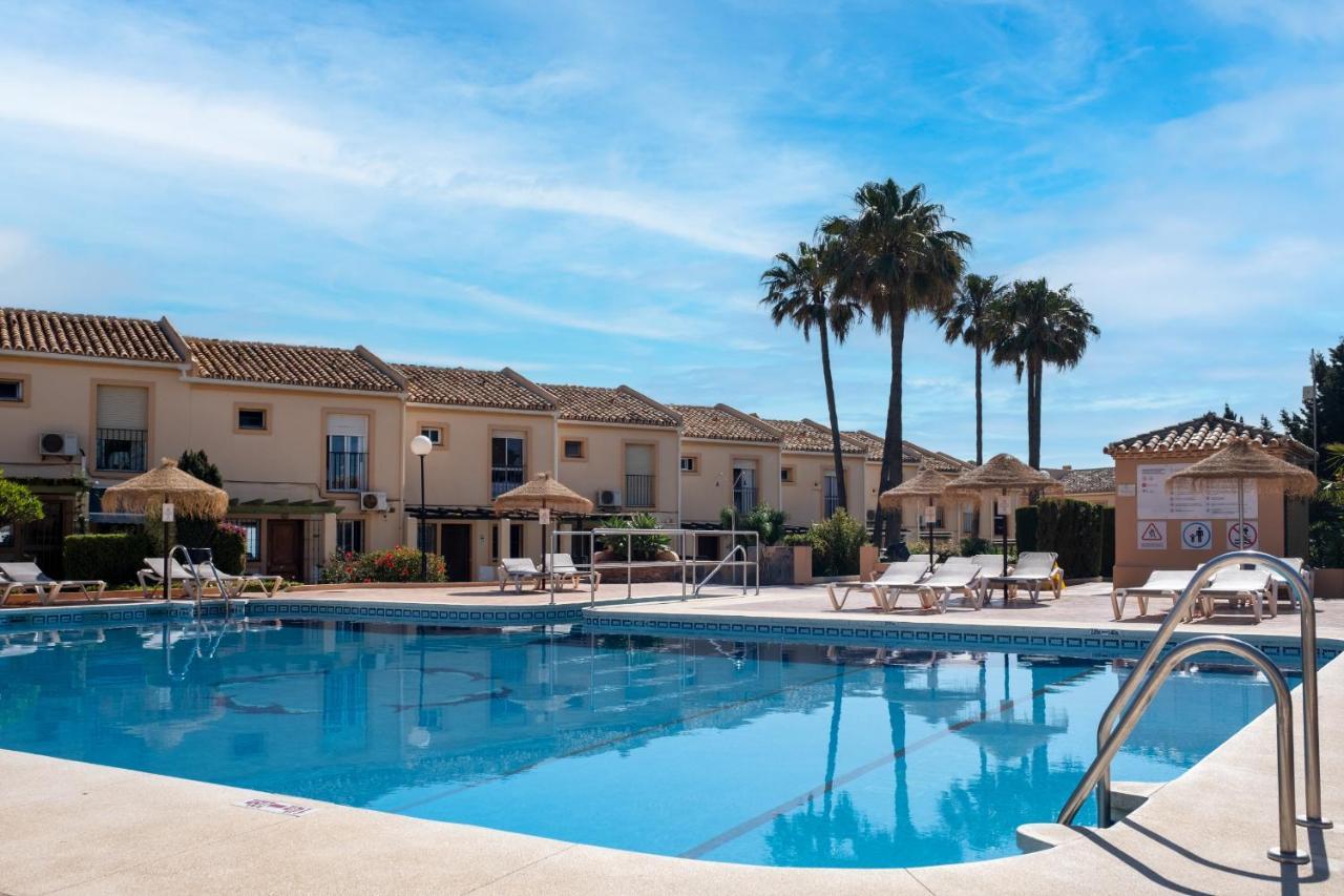Family & Beach Apartments Mijas Costa & Fuengirola By Alfresco Stays El Faro Kültér fotó