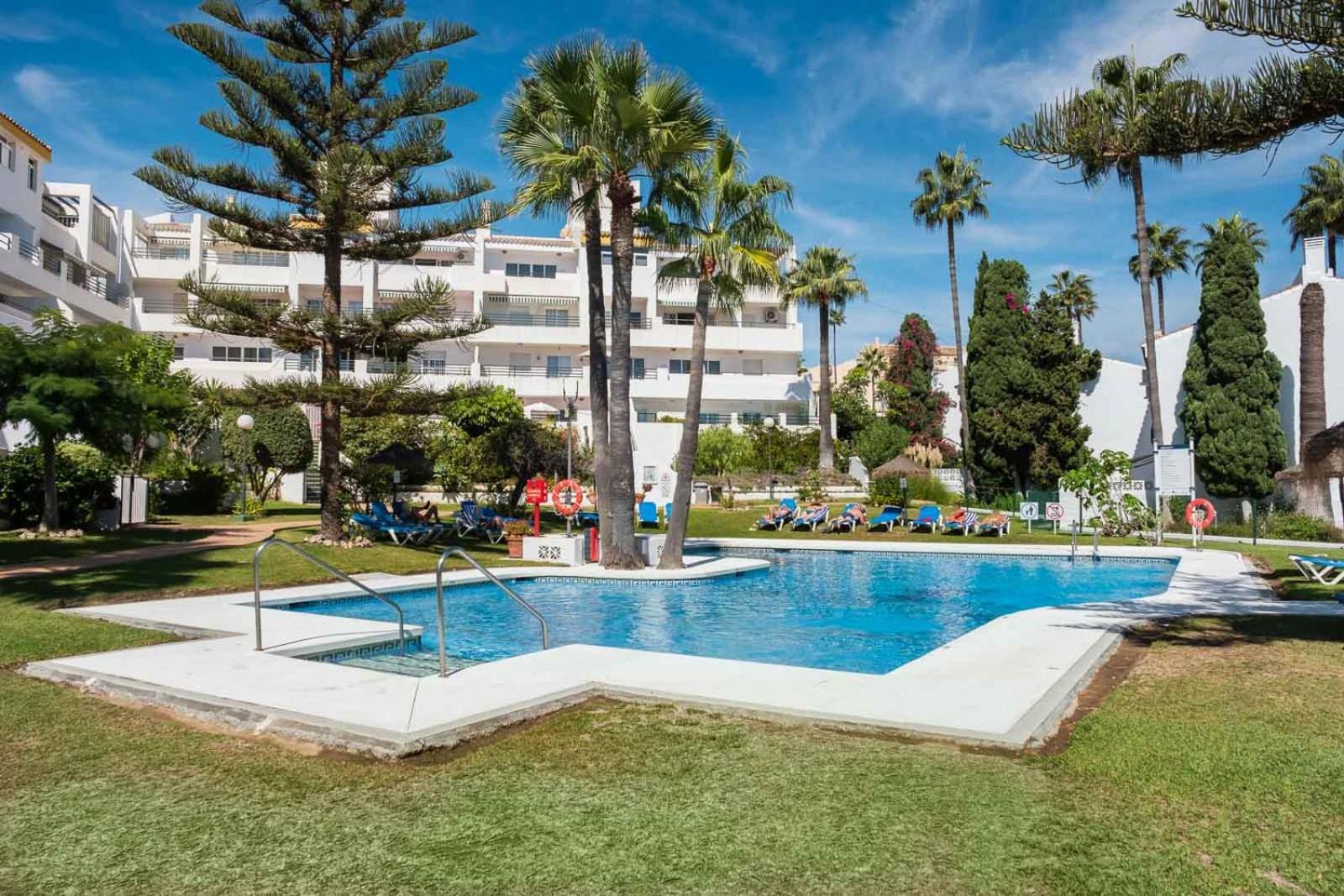 Family & Beach Apartments Mijas Costa & Fuengirola By Alfresco Stays El Faro Kültér fotó